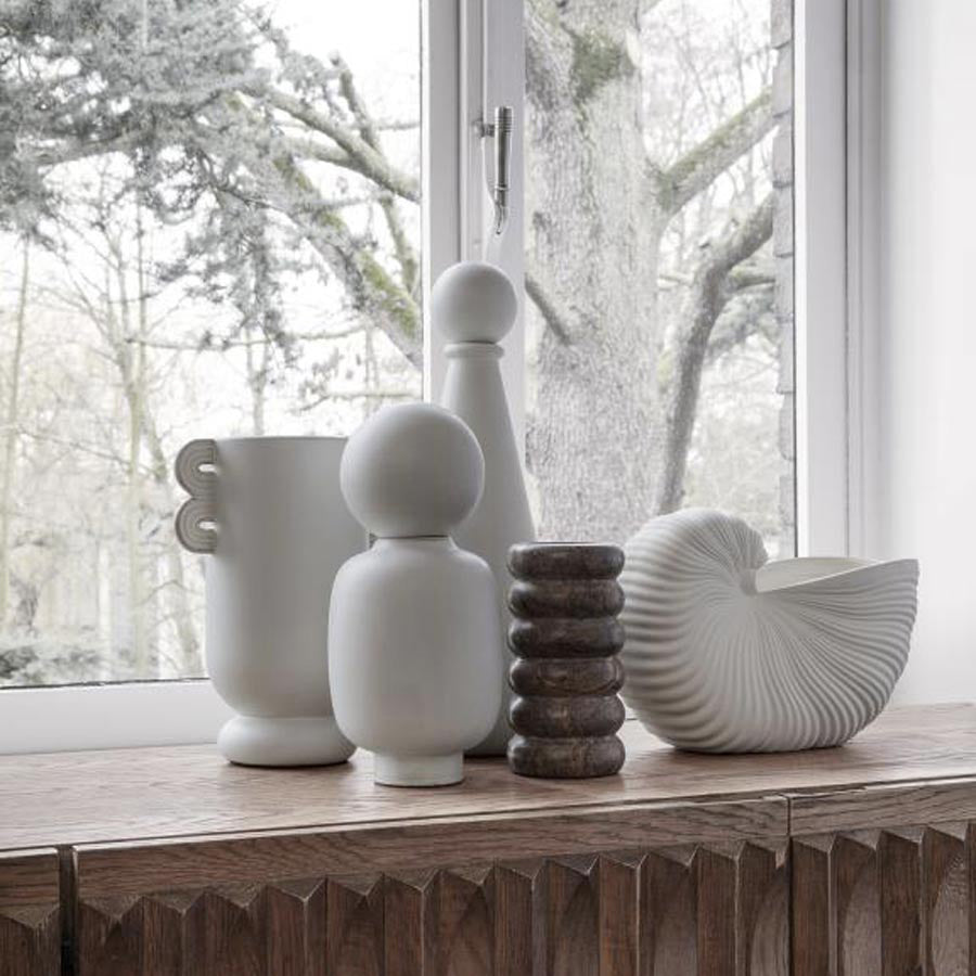 Ferm-Living-vase-muse-ania-blanc-decoration-Atelier-Kumo