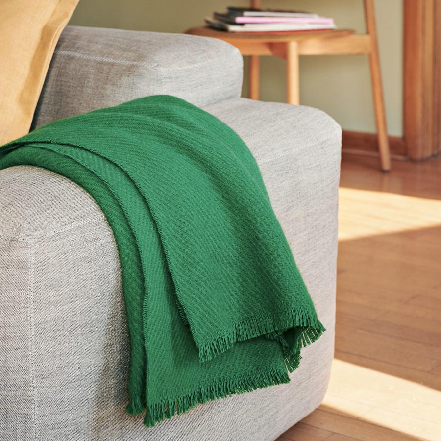 Hay-plaid-mono-blanket-vert-decoration-Atelier-Kumo