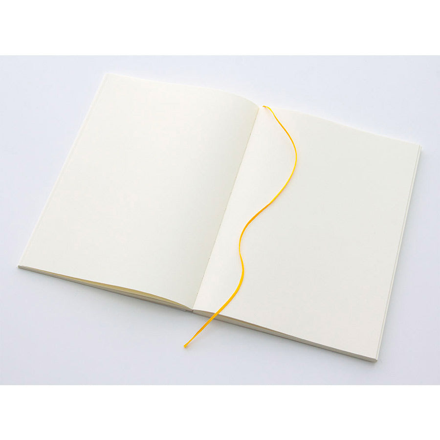 Midori-carnet-MD-A5-blanc-marque-page-Atelier-Kumo