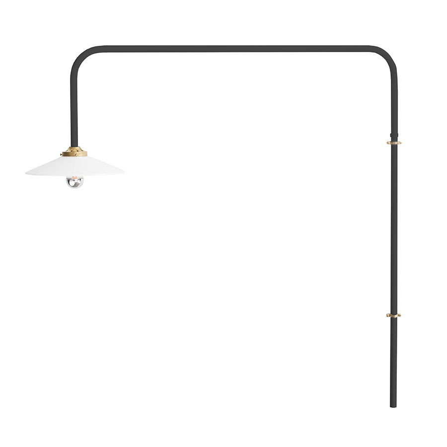 Muller-van-Severen-hanging-lamp-n-5-noir-Valérie-Objects-Atelier-Kumo