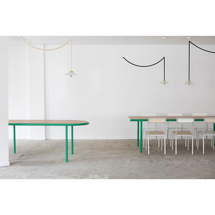 Muller-van-Severen-table-bois-rectangle-ovale-structure-verte-chene-ambiance-Valerie-Objects-Atelier-Kumo
